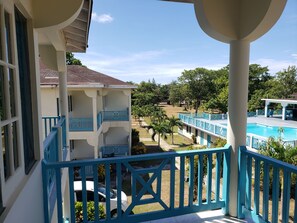 Terrace/patio - The Resort at Westmoreland (Negril)