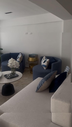 Smart TV - A Luxe family stay that is 5 minutes from the beach and a step away to the pool. (Punta Cana)