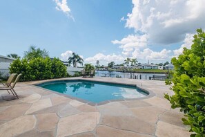 Pool - Home in Port Charlotte with pool (Port Charlotte)
