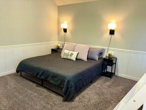 4 Schlafzimmer, Bügeleisen/Bügelbrett, kostenloses WLAN, Bettwäsche