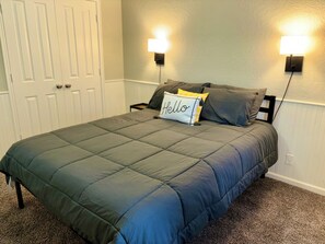 4 dormitorios, tabla de planchar con plancha, wifi gratis y ropa de cama