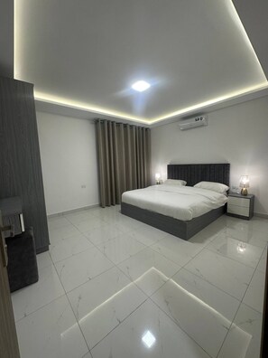 2 bedrooms, internet - JRE Cozy Home Near All Services 22 (Amman)