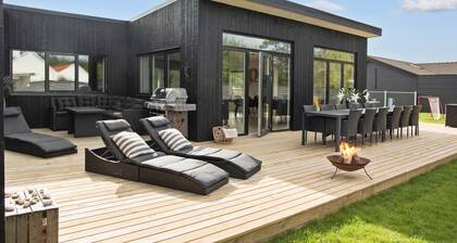 Amazing home in Blokhus with sauna