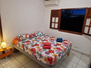 3 Schlafzimmer, Bügeleisen/Bügelbrett, WLAN, Bettwäsche