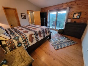 3 soverom, strykejern/-brett, wi-fi (inkludert) og sengetøy