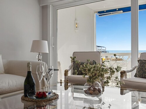 Apartment in Playas del Duque for 4 people| Casa Sevilla 413