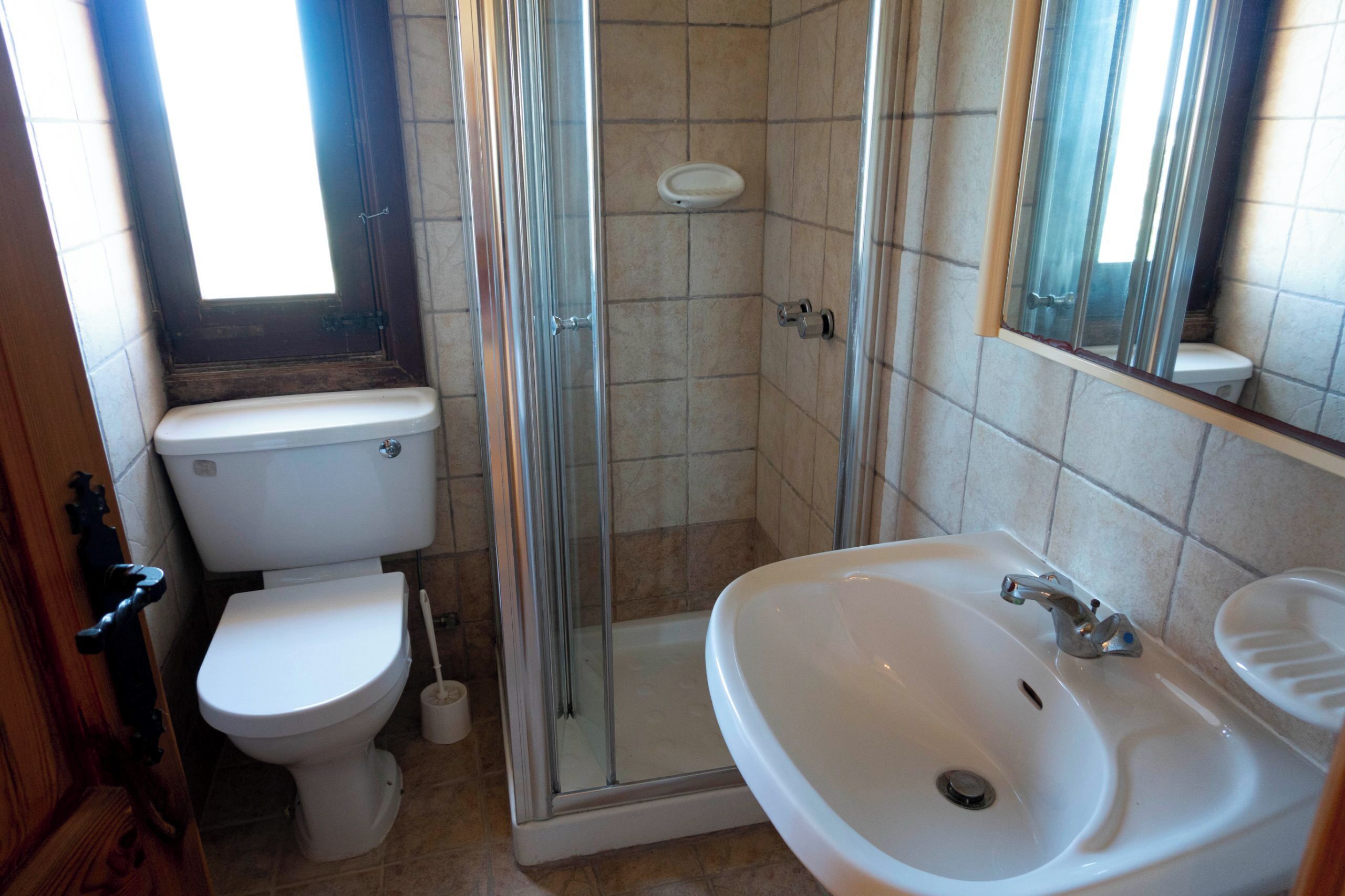 环保洗浴用品、吹风机、毛巾、肥皂