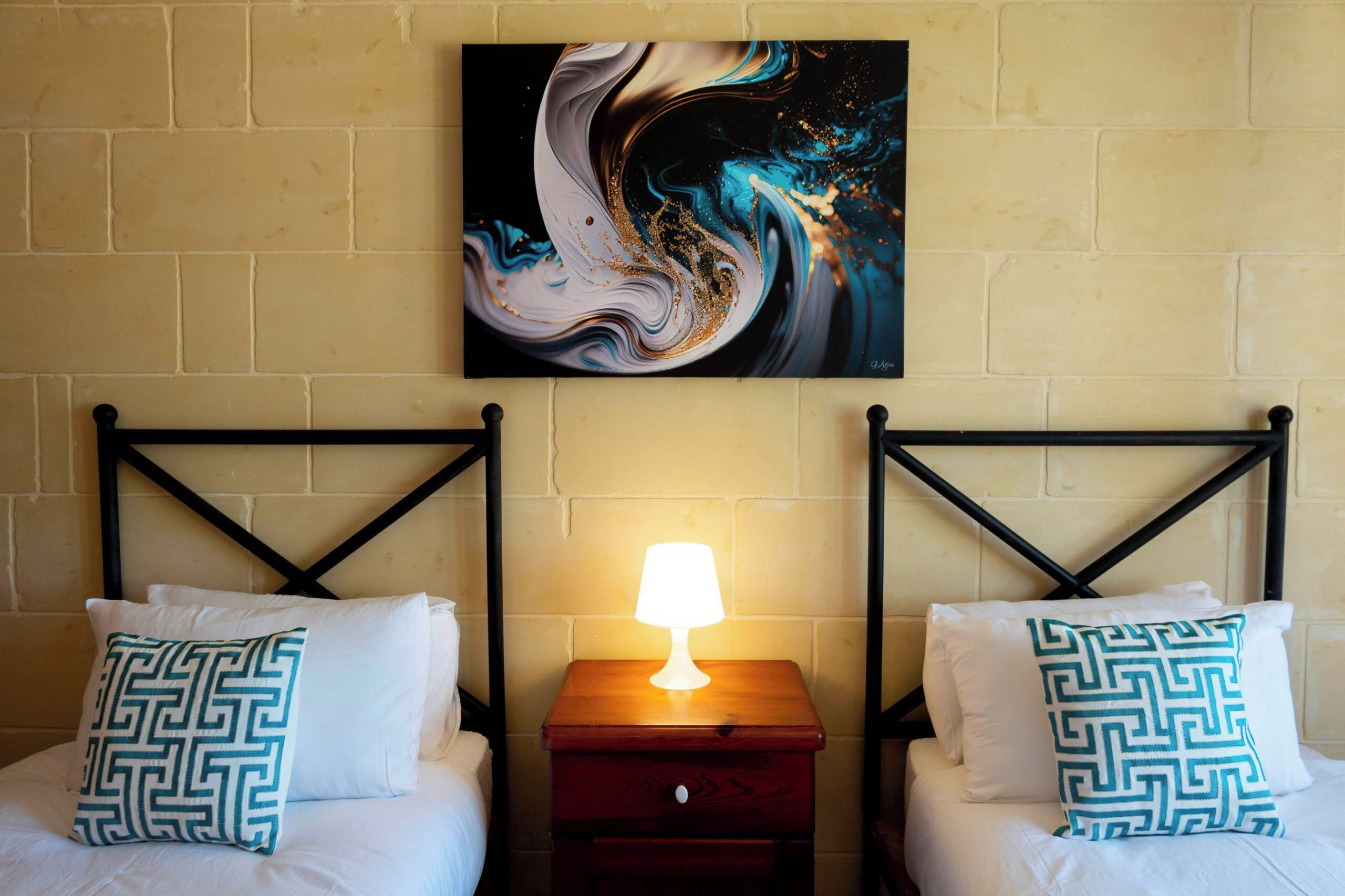 3 bedrooms, iron/ironing board, travel cot, free WiFi