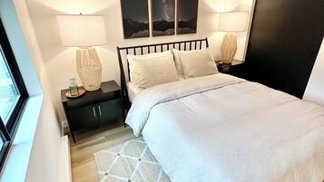 2 chambres, fer et planche à repasser, lit parapluie, Wi-Fi gratuit