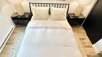 2 chambres, fer et planche à repasser, lit parapluie, Wi-Fi gratuit