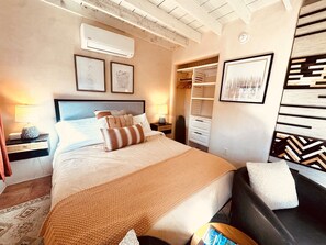 1 habitación, escritorio, tabla de planchar con plancha y wifi gratis 