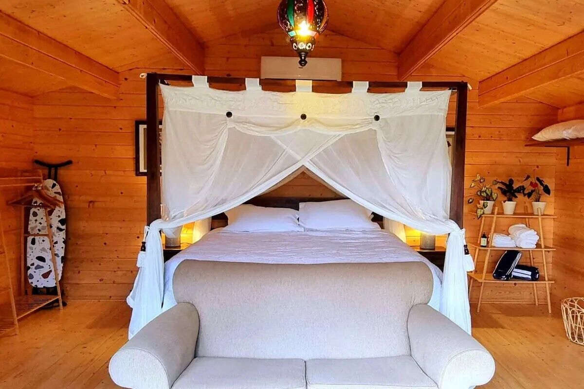 1 slaapkamer, een bureau, een strijkplank/strijkijzer, gratis wifi