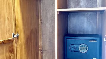 Chambre Double Deluxe | Coffre-fort