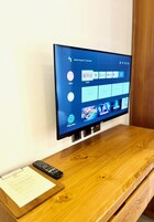 Deluxe-Doppelzimmer, Küche | Fernseher