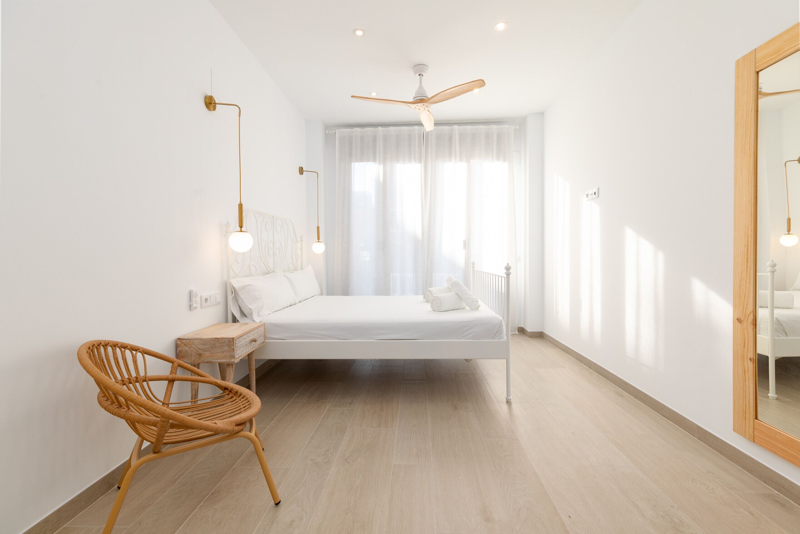 2 soverom, strykejern/-brett, wi-fi (inkludert) og sengetøy