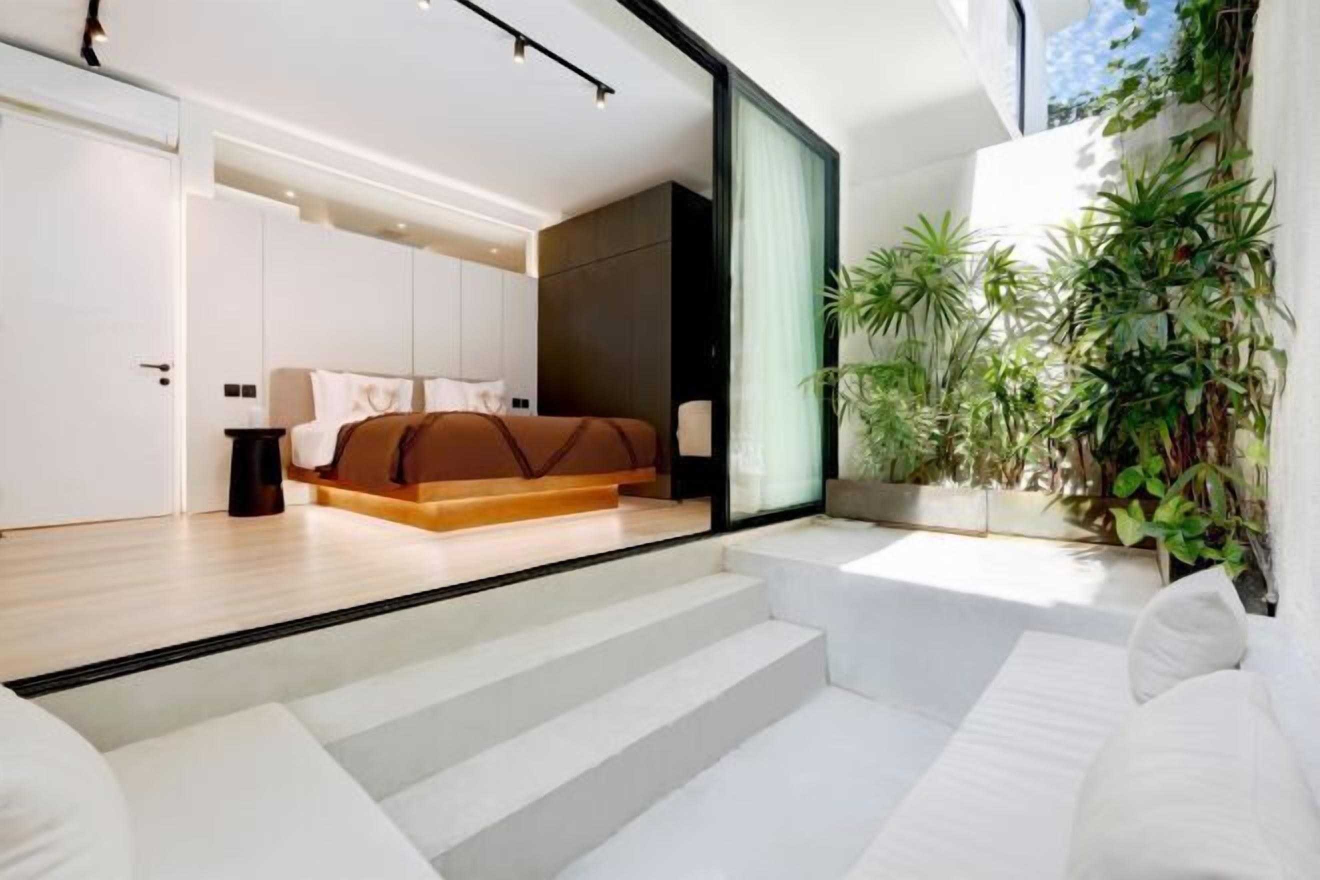 2 bedrooms, in-room safe, desk, laptop workspace