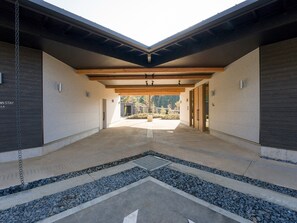 Exterior detail - Rakuten STAY VILLA Nikko Building A 102 square m / Nikko Tochigi (Nikko)