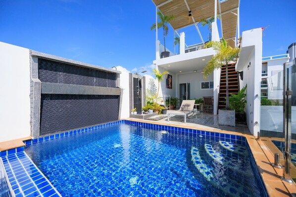 Private pool - Pearl Seaview Villa with Private Gym (Rawai)