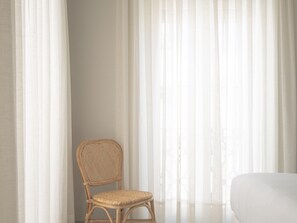 5 chambres, fer et planche à repasser, accès Internet, draps fournis