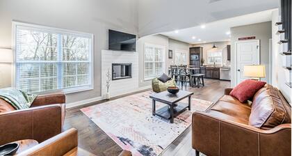 Drakes Creek: For the Family - 4BR Spring Retreat