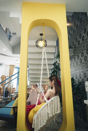 Fireplace, printers - Hoi An Lazy Bear Hostel (Da Nang)