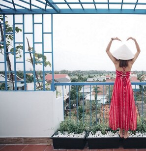 Front of property - Hoi An Lazy Bear Hostel (Da Nang)