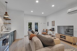 TV