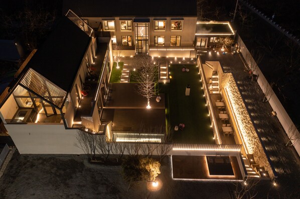 Luxury House | Exterior