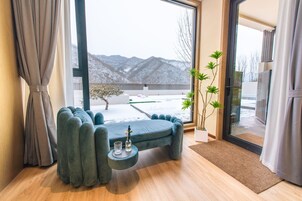 Comfort Room | Premium bedding, down comforters, individually decorated