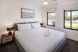3 Schlafzimmer, Bügeleisen/Bügelbrett, kostenloses WLAN, Bettwäsche