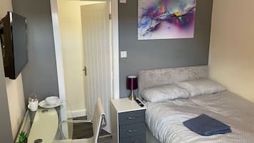 1 Schlafzimmer, Schreibtisch, Bügeleisen/Bügelbrett, WLAN