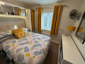 3 quartos, escrivaninha, ferros/tábuas de passar roupa, Wi-Fi
