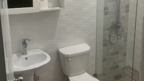 ห้องดีลักซ์ซิงเกิล | ห้องน้ำ