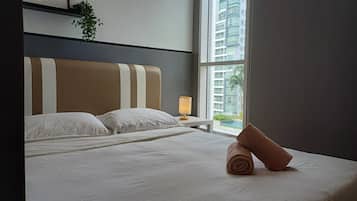 2 bedrooms, iron/ironing board, free WiFi