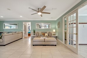 スマートテレビ