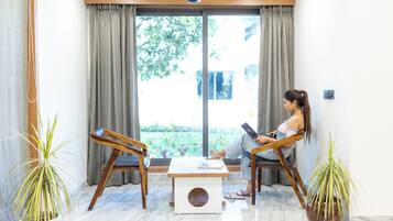 Daksh Bliss | Garden view