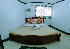 ห้องเบสิกดับเบิล | โต๊ะทำงาน, Wi-Fi ฟรี