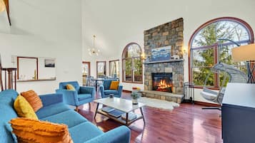 Télévision, cheminée, jeux vidéo, baby-foot