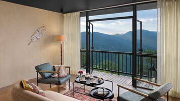 Suite, 1 King Bed (Cottage) | Premium bedding, minibar, in-room safe, desk