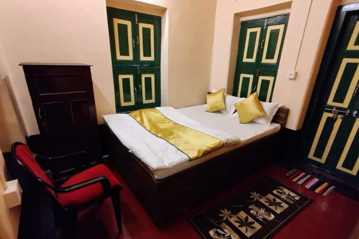 Traditional Double Room | Free WiFi