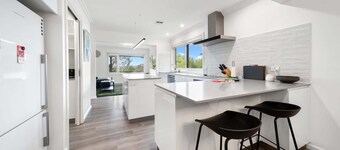 4-Bed Family Home with Spacious Backyard and BBQ