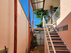 Front of property - Cozy Apartment in the Center of Liberia With Beautiful View and 3 Bedrooms (Liberia)