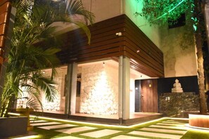 Exterior detail - Sky Lagoon Villa 5 BHK (Igatpuri)