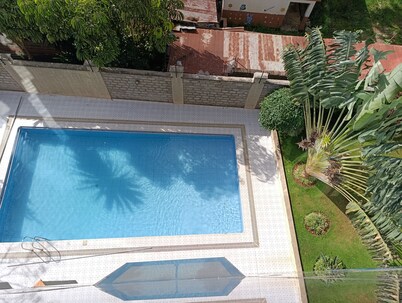 基利马尼延长住宿