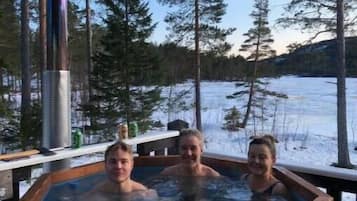 Bain à remous extérieur