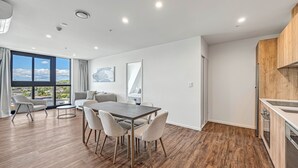 Unclassified image, 2 of 15, button - Central Park Residence (Auckland)