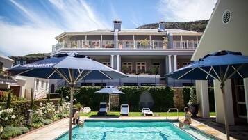 Alberca al aire libre