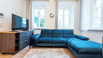 Televisión, oficina