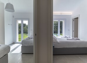 3 bedrooms, iron/ironing board, WiFi, bed sheets - Golden Root San Teodoro (San Teodoro)