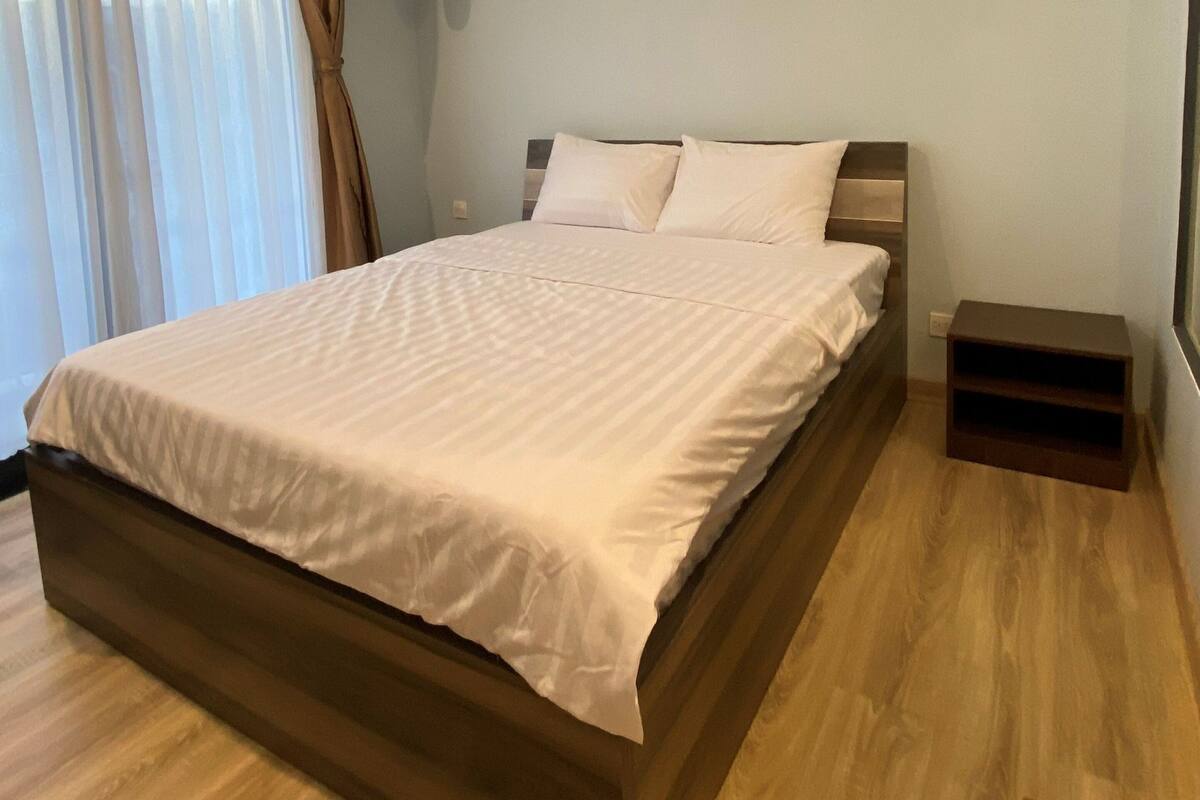 Phòng đôi Deluxe | Bộ đồ giường kháng dị ứng, minibar, màn/rèm cản sáng, phòng cách âm 